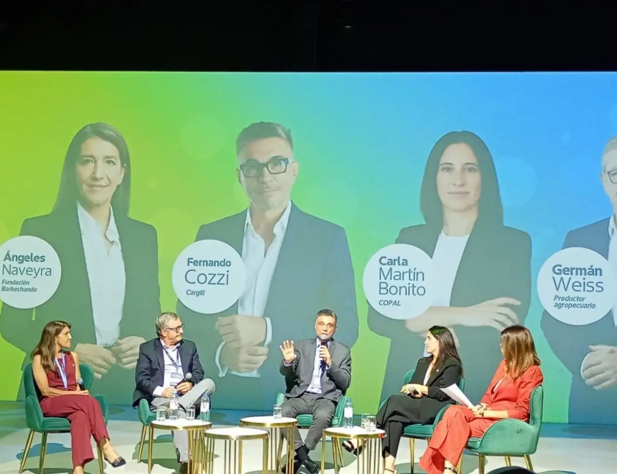 EJE.  En el evento se discutieron temas de importancia para el sector productivo: la propiedad intelectual, la logística, la matriz impositiva, la articulación público-privada, la innovación y la capacitación.