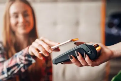 Las billeteras digitales salen de vacaciones; el efectivo se queda: ¿por qué cada vez más argentinos las eligen?