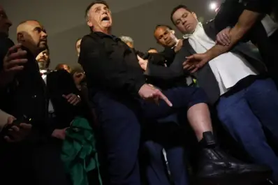 Jair Bolsonaro detenido: la Justicia brasileña afirmó que el ex mandatario intentó romper su tobillera electrónica para fugarse