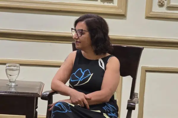 Historias de traiciones y motines en las que asoma la voz de los plebeyos