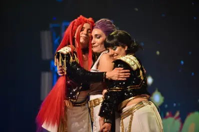 La obra Las Guerreras Doradas, inspirada en película récord de Netflix, desató el furor del K-pop en el Rosita Ávila