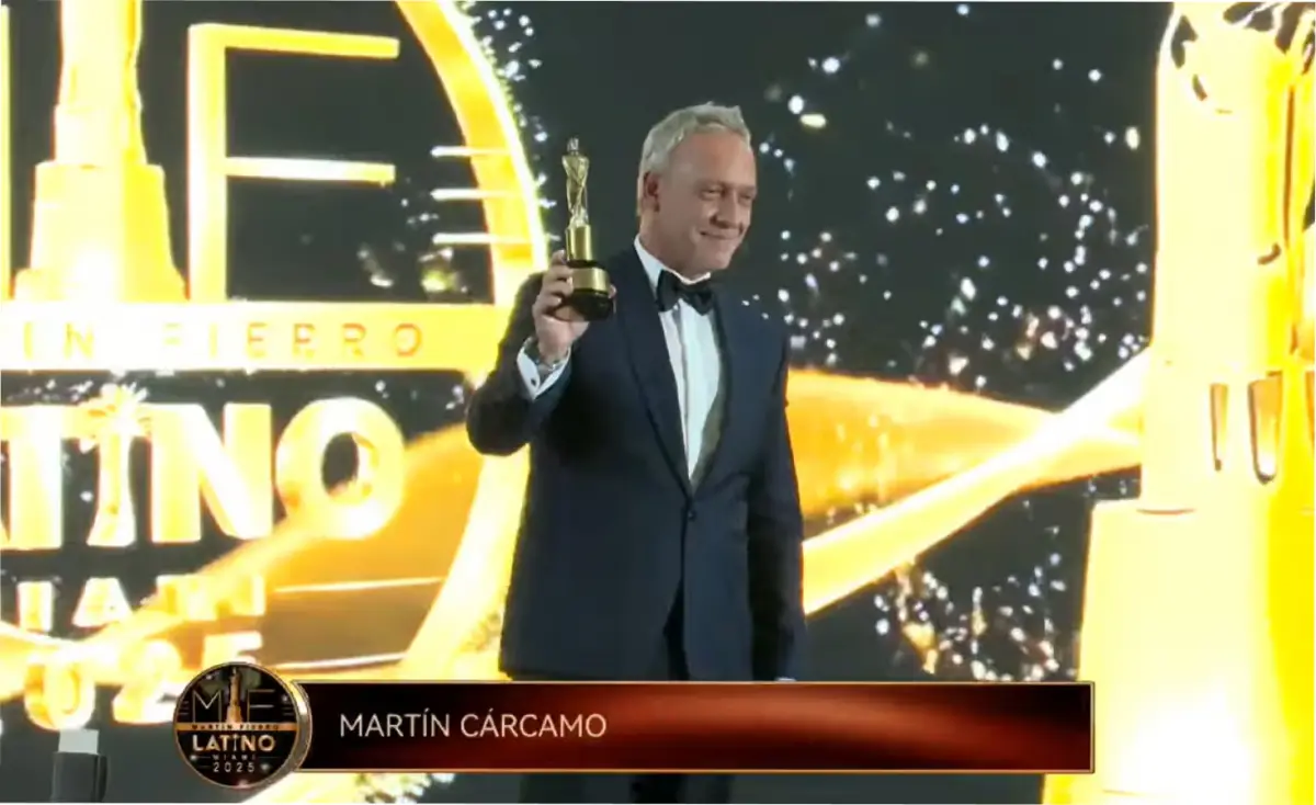 Martín Cárcamo se llevó el Martín Fierro de Oro en la edición 2025 de los Martín Fierro Latino.