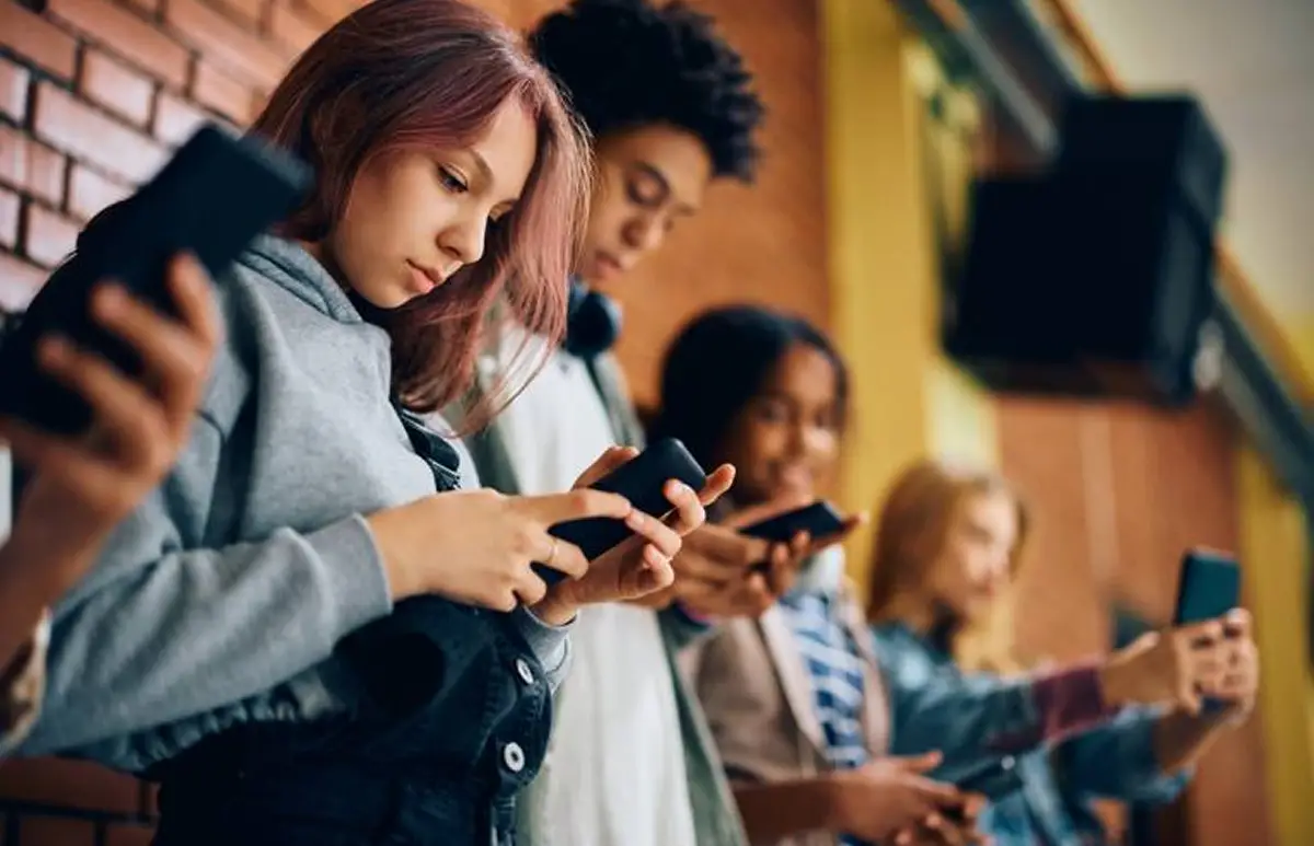 SALUD MENTAL. La ansiedad juega un papel importante en la confianza de los hombres jóvenes. / UCL.