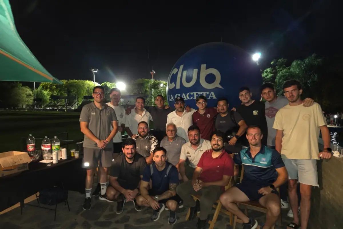 El grupo de árbitros del Veco Villegas.