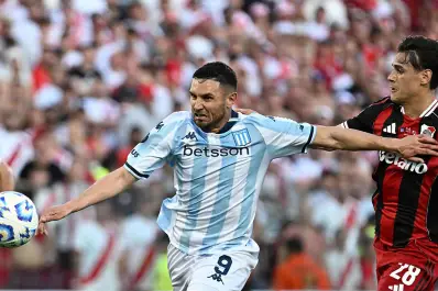 Agenda de TV del lunes: ¿dónde ver en vivo Racing-River por los octavos de final del Clausura?