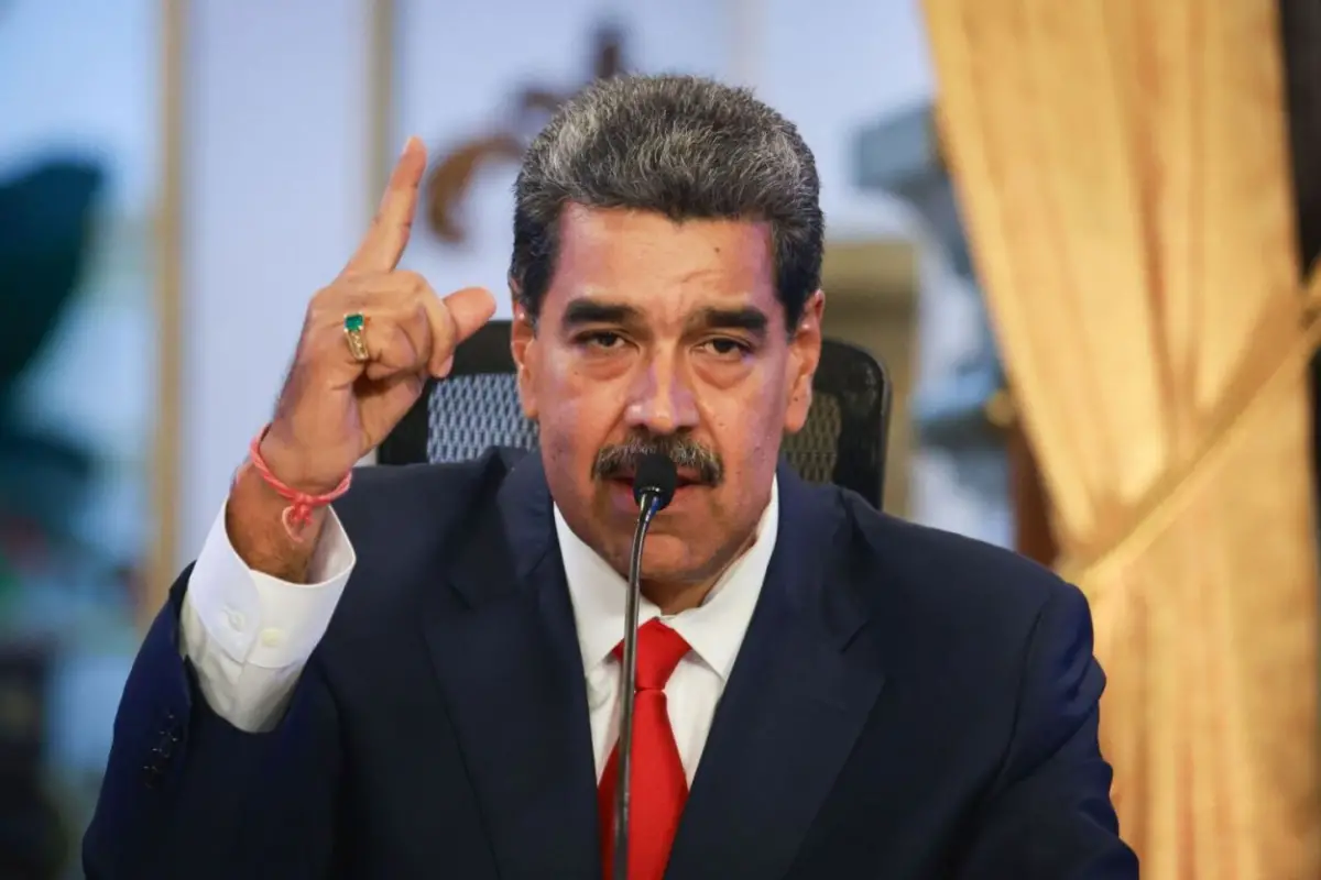 DESAFIANTE. Maduro, en una jornada con estudiantes, proclamó, sin nombrar al conflicto con Estados Unidos: “a mí no me para nadie”.