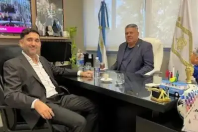 Caso Andis: allanaron la financiera de un empresario cercano a Claudio Chiqui Tapia