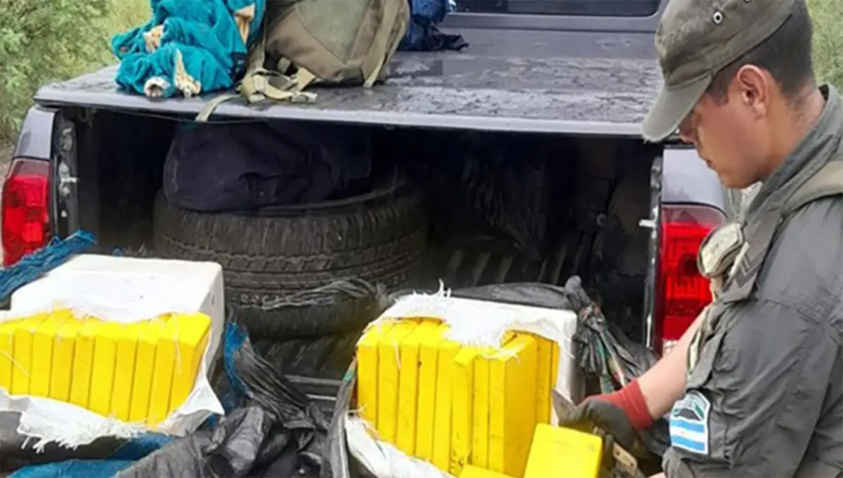 Descubren el curioso mecanismo que tenía una banda para traficar cocaína