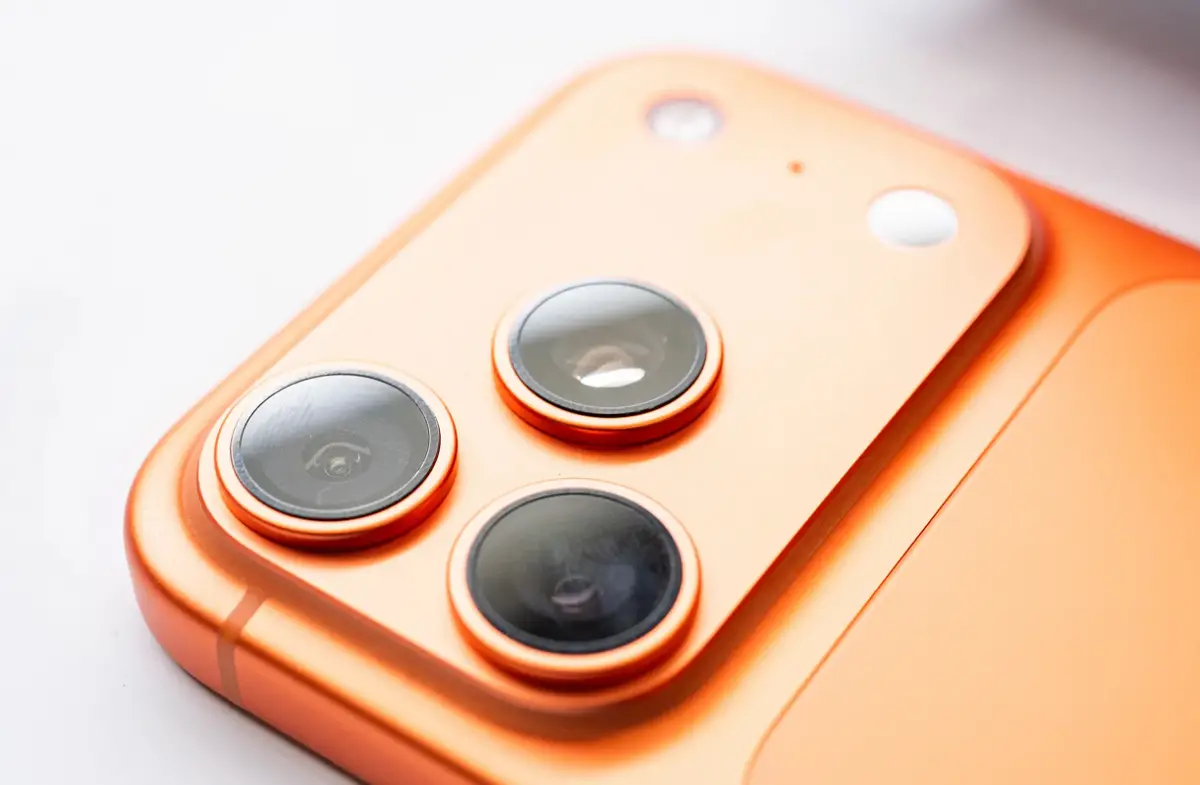 El iPhone 17 fue lanzado en septiembre y demoró algunas semanas en llegar a Argentina.