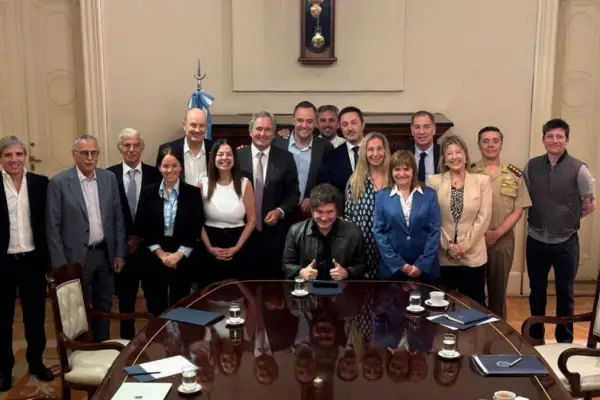 Milei alinea su gabinete para afrontar las sesiones extraordinarias