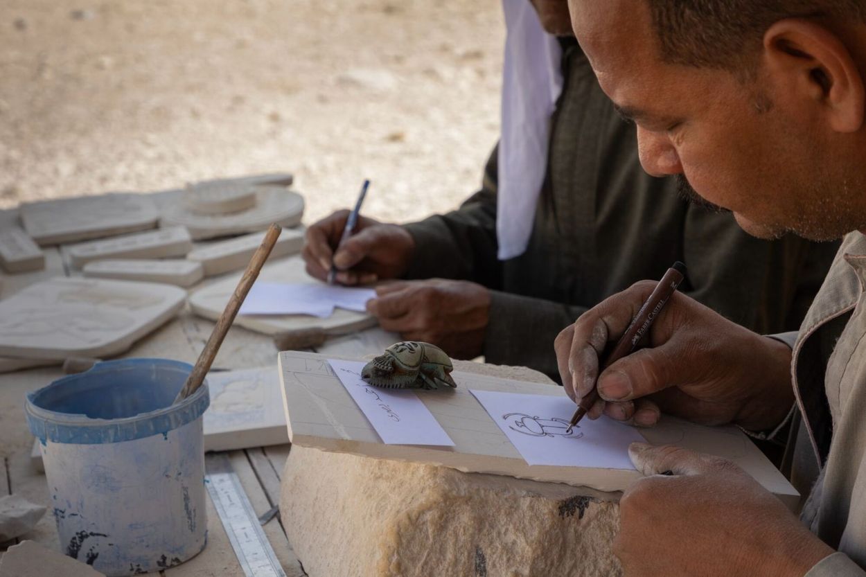 Un viaje a Egipto con la tucumana que saca fotos en tumbas milenarias
