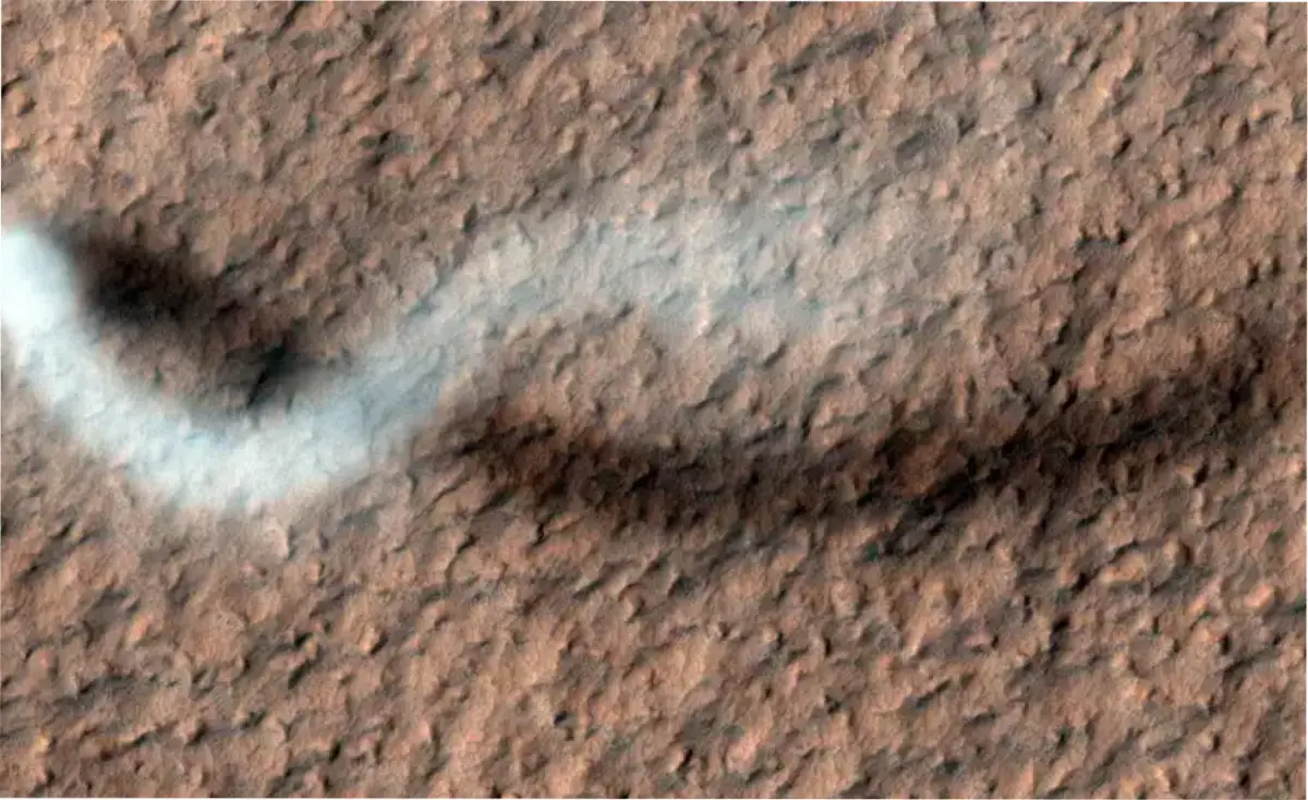 El responsable de estos destellos serían los llamados diablos o torbellinos de polvo sobre la superficie marciana. Imagen: NASA/DW News.