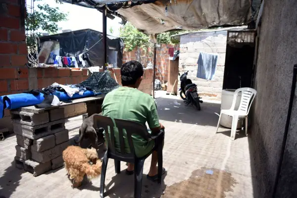El adolescente que acuchilló a su compañera sufría bullying, según su familia