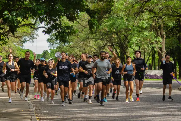 Rush presenta “Running con Propósito”, una propuesta para correr y cuidar el parque 9 de Julio