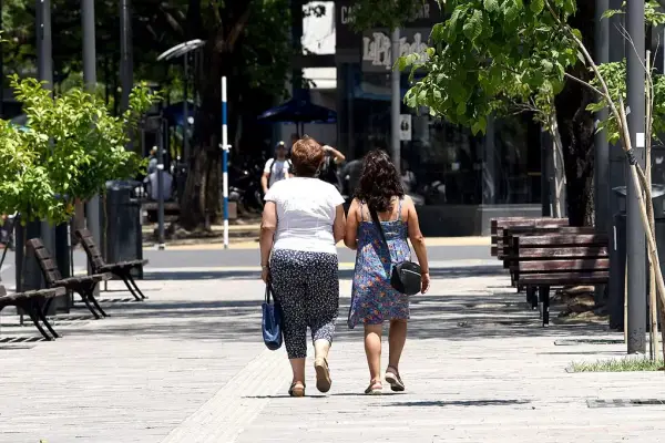 Calor extremo en Tucumán: ¿cuáles son los cuidados que se deben tener?