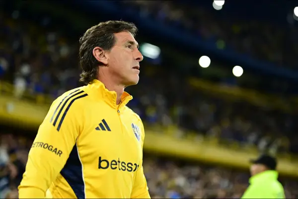 “Los equipos serios tienen que aprender a no pasarla bien”: la fuerte declaración de Claudio Úbeda, tras la victoria de Boca ante Argentinos