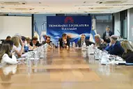 Reforma electoral en Tucumán: pondrán límite a los acoples, pero seguirá el voto partidario