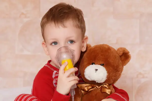 Tos convulsa: cómo se contagia y previene una enfermedad que puede ser mortal para los más chicos