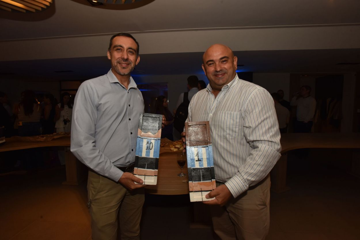 Representantes de Shopping Solar del Cerro y de Biobyte.