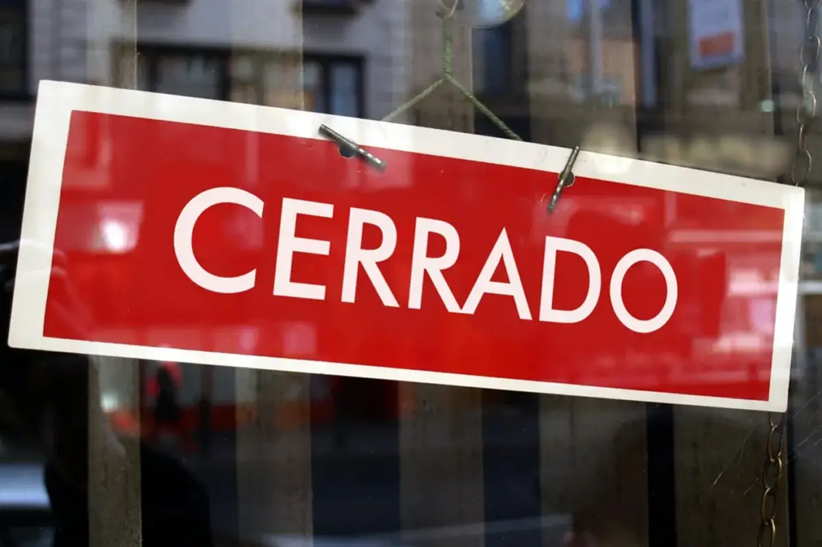 El feriado bancario modificará el calendario de pagos de Anses en diciembre.