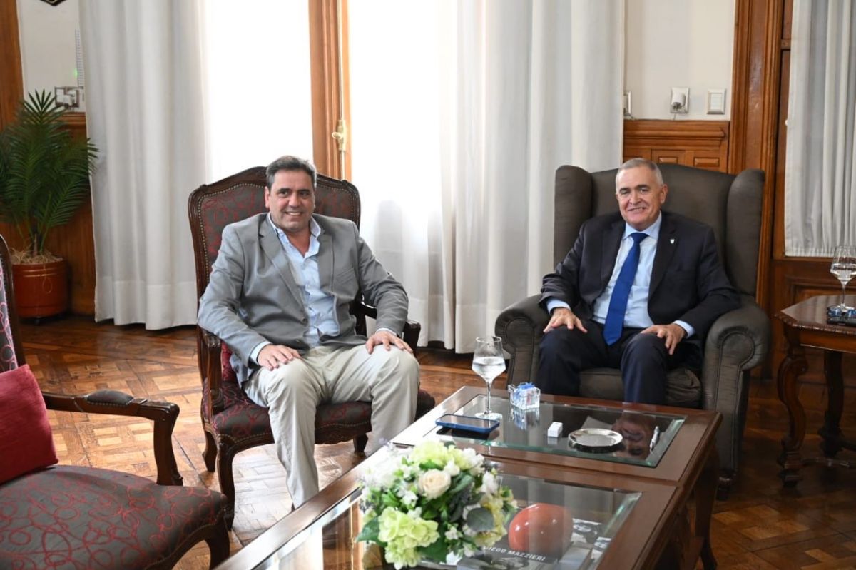 Catalán y Jaldo, en Casa de Gobierno. 