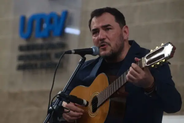 Ismael Serrano llega en gira acústica