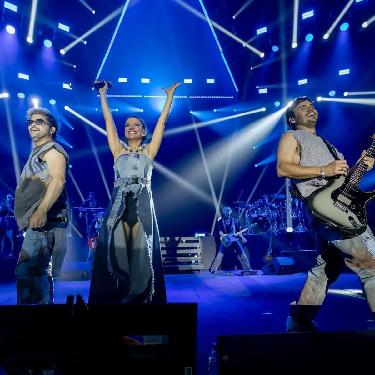 ESPERADOS. Felipe Colombo, Camila Bordonaba y Benjamín Rojas conforman Erreway, que vuelve a Tucumán. @errewaytour2025