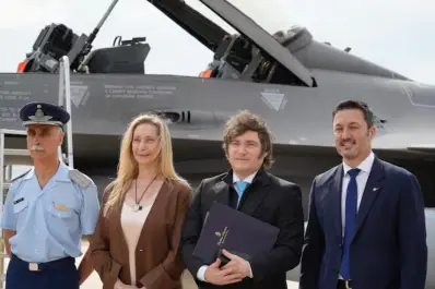 Milei criticó al kirchnerismo: “Para ellos, soberanía es una gran villa miseria decorada con banderines”