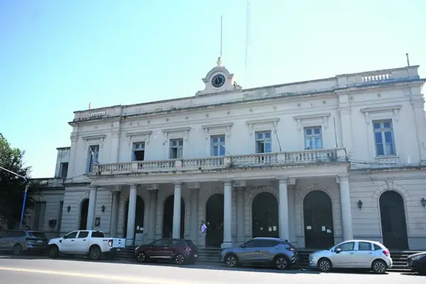 ¿Un tren del aeropuerto Benjamín Matienzo a la estación Mitre? En qué consiste la idea de la conexión ferroviaria