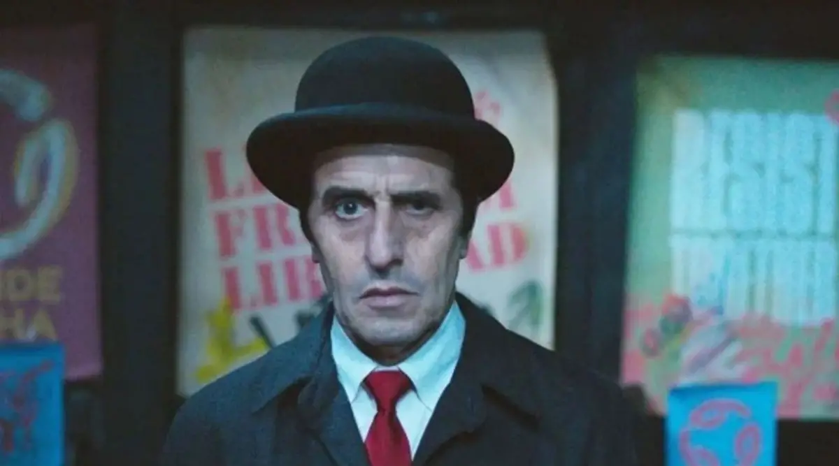 FICCIÓN Y REALIDAD. Diego Peretti compone a Juan Debré.