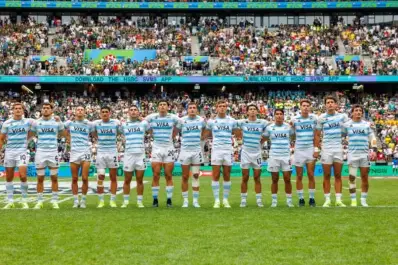 Los Pumas 7s quedaron subcampeones en Ciudad del Cabo tras una final electrizante ante Sudáfrica