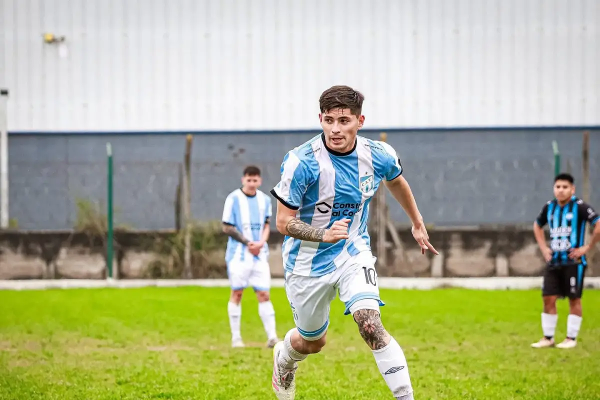 EL MOMENTO MÁS ESPERADO. Vallejo la rompió este año en el plantel liguista y ahora quiere ser importante en la Primera de Atlético Tucumán.