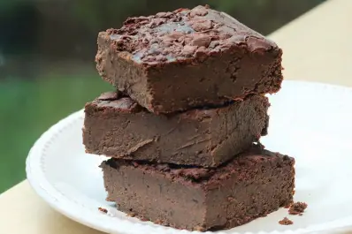 Brownie sin azúcar: cómo hacer que quede ultra húmedo, con un ingrediente inesperado