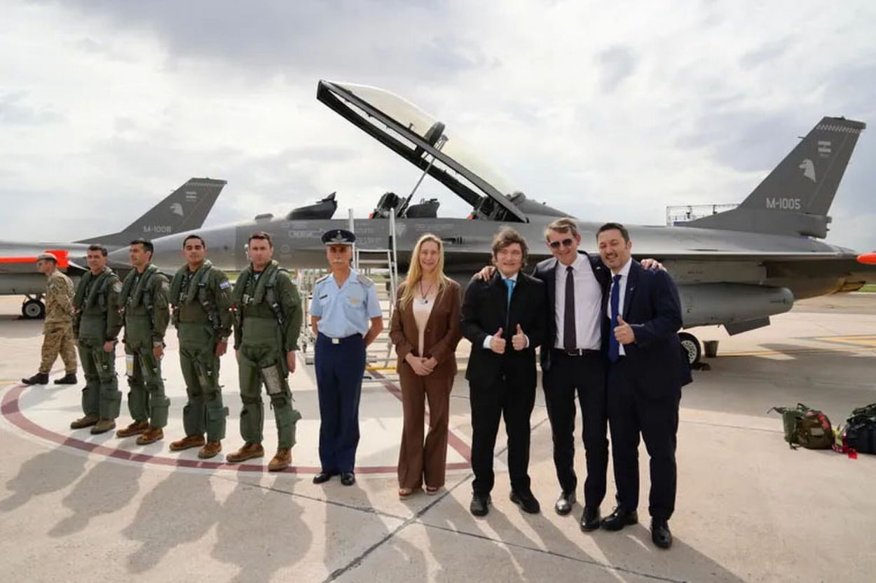 CRÍTICAS. Para sectores de la oposición, la llegada de los F-16 es “inútil”