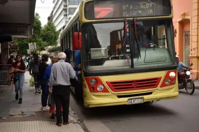 Se promulgó la suba del boleto en la capital tucumana: por qué todavía se paga $950 y no $1.250