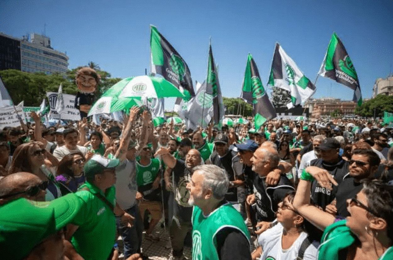 El Gobierno nacional ya tiene el proyecto de reforma laboral y ahora busca los votos