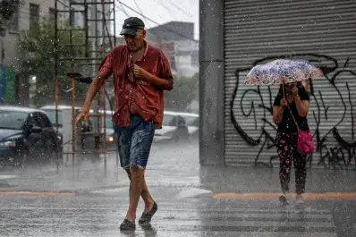 Hay alerta amarilla por tormentas y vuelve el calor agobiante: qué dice el pronóstico