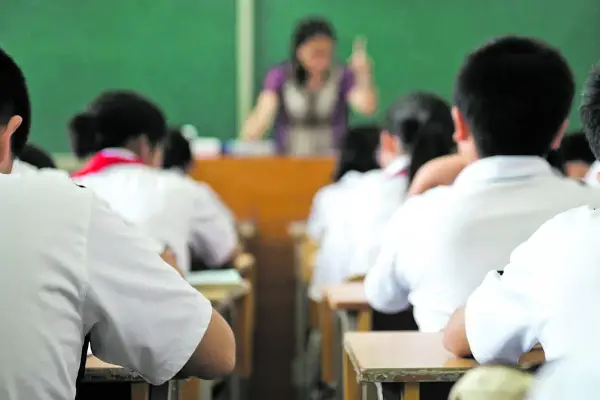 Aumentos y morosidad: Muchos papás adeudan la cuota todo el año y luego cambian a sus hijos de colegio