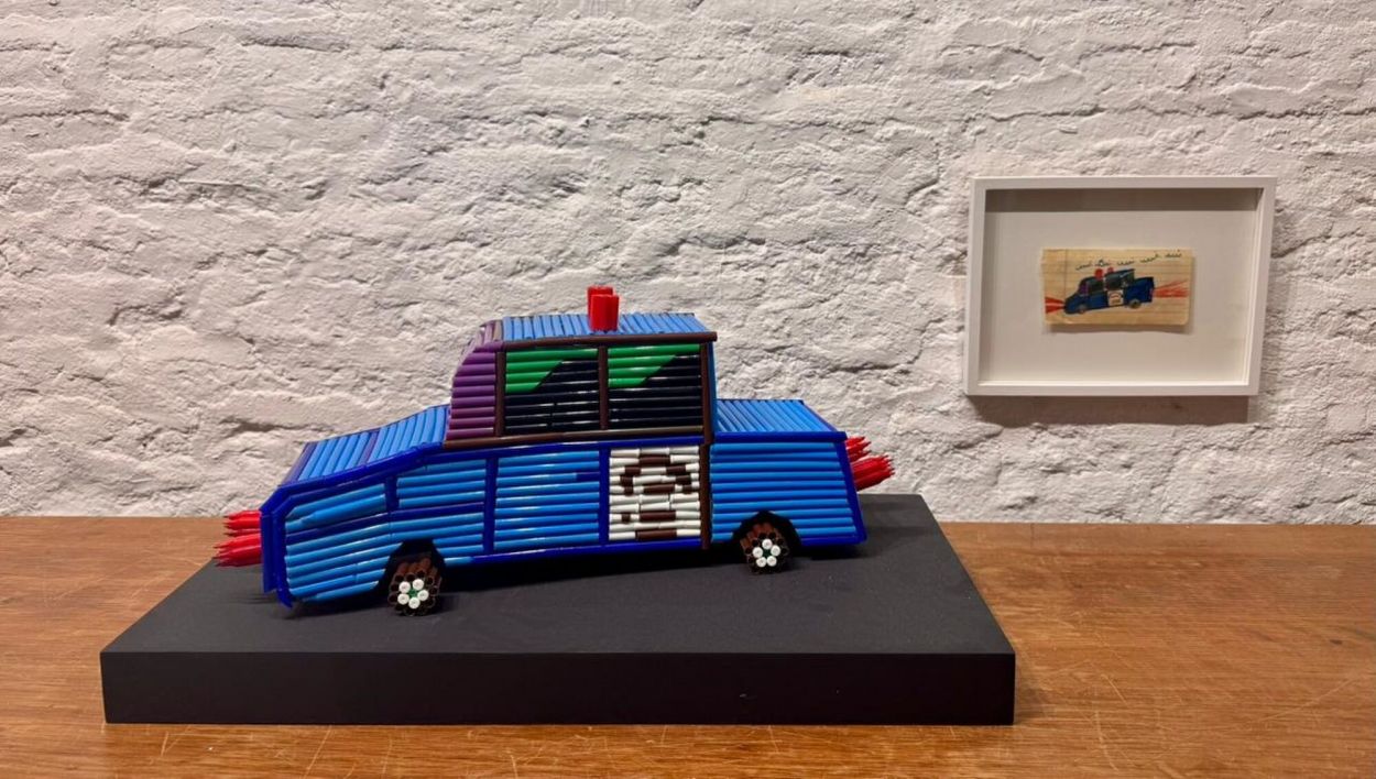 TAMBIÉN HAY OBJETOS. En este caso, confeccionado con felpas.