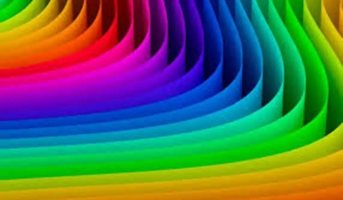 Cuáles son los tres colores que usan las personas atractivas, según la psicología