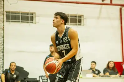 Estudiantes se encendió en el cierre y superó a Sportivo Suardi en la Liga Argentina