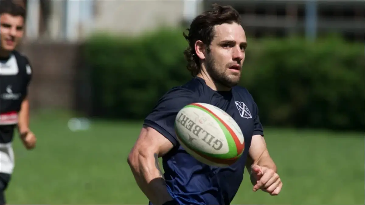 NUEVA ETAPA. Nicolás Sánchez fue presentado como asistente técnico de Lawn Tennis y comenzó a transitar su camino desde el staff, tras su retiro del rugby profesional.