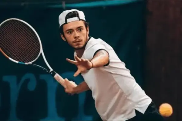 Escándalo en el mundo del tenis: un jugador recibió una impactante sanción por apuestas y manipulación de partidos