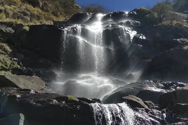 Cinco planes con agua para ganarle al calor en Tucumán este verano