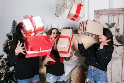 Qué dicen sobre tu edad los regalos de fin de año que hacés