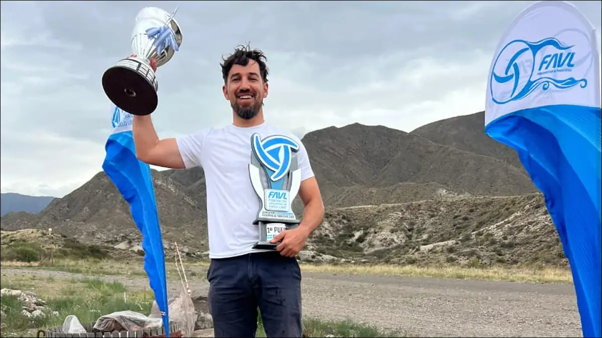 BICAMPEÓN NACIONAL. Álvaro Blas Lucero celebró en Mendoza su segundo título argentino, luego de una temporada definida en tres sedes y marcada por condiciones climáticas cambiantes.