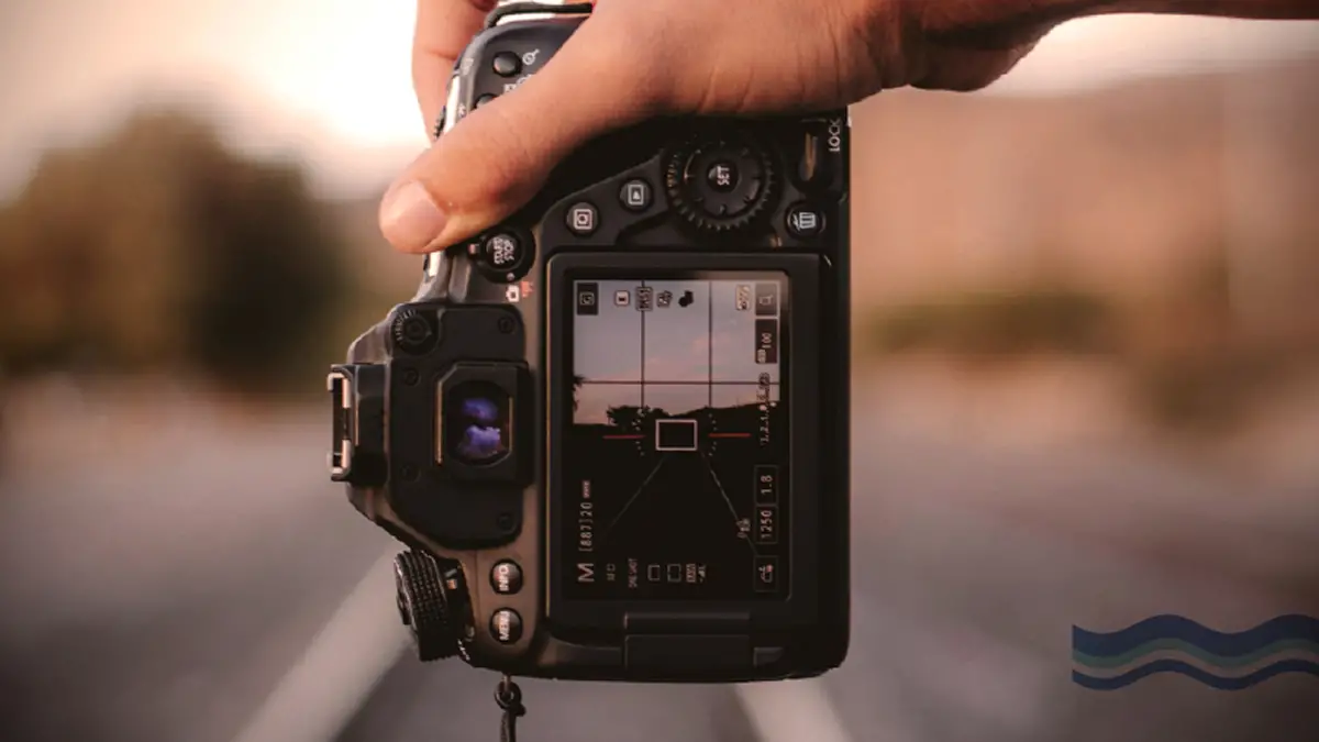 CAPACITACIÓN. Canon dictará un curso virtual y gratuito sobre luz natural aplicada a la fotografía documental.