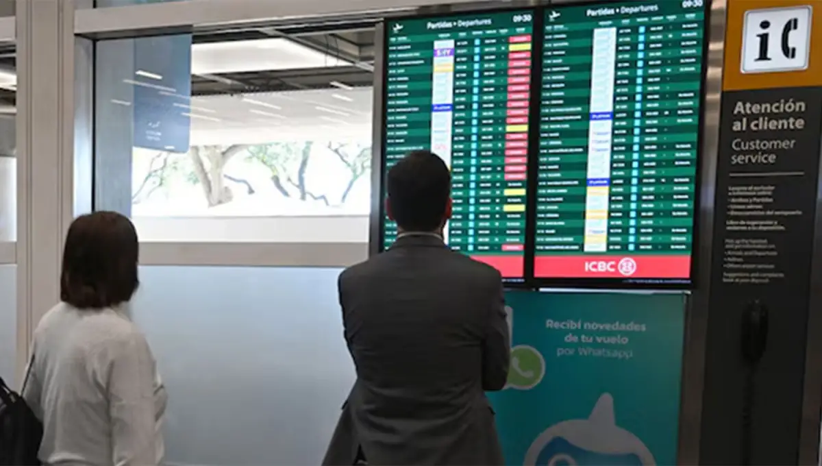 EN AEROPARQUE. La mayor concentración de vuelos reprogramados tiene como origen o destino el aeropuerto Jorge Newbery.