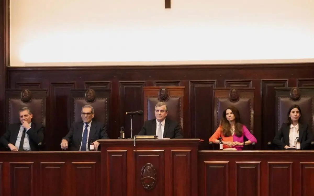 EN PLENA ESTUDIO. Los miembros de la Corte Suprema deberán resolver el planteo que realizaron los defensores del hombre que fue condenado.