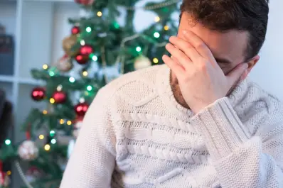 Cómo afrontar la Navidad con poco dinero: los consejos de una psicóloga para atravesar un momento difícil